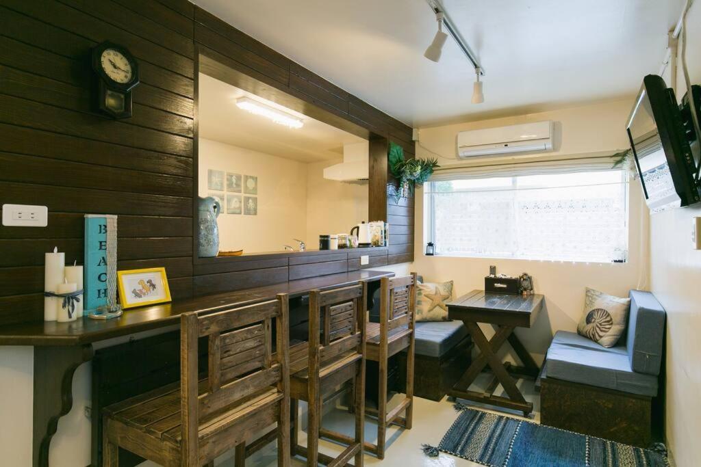 Hacobune Tinyhouse อนนะ ภายนอก รูปภาพ