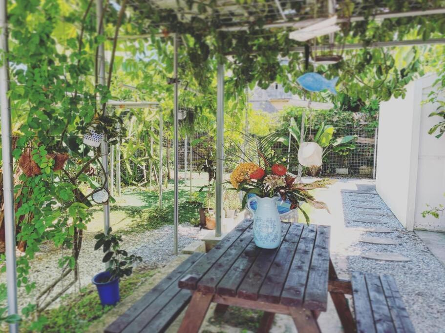 Hacobune Tinyhouse อนนะ ภายนอก รูปภาพ
